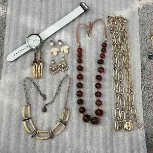 Liz Claiborne jewelry lot